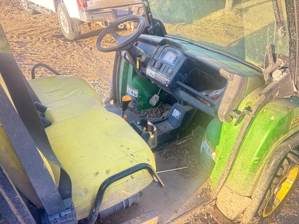 John Deere XUV825i Power Steering