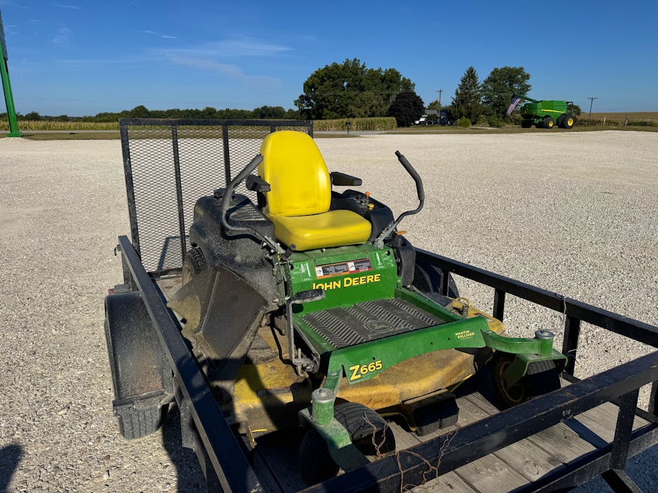 John Deere Z665