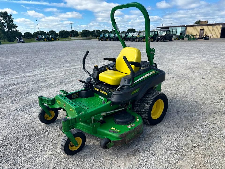John Deere Z915B