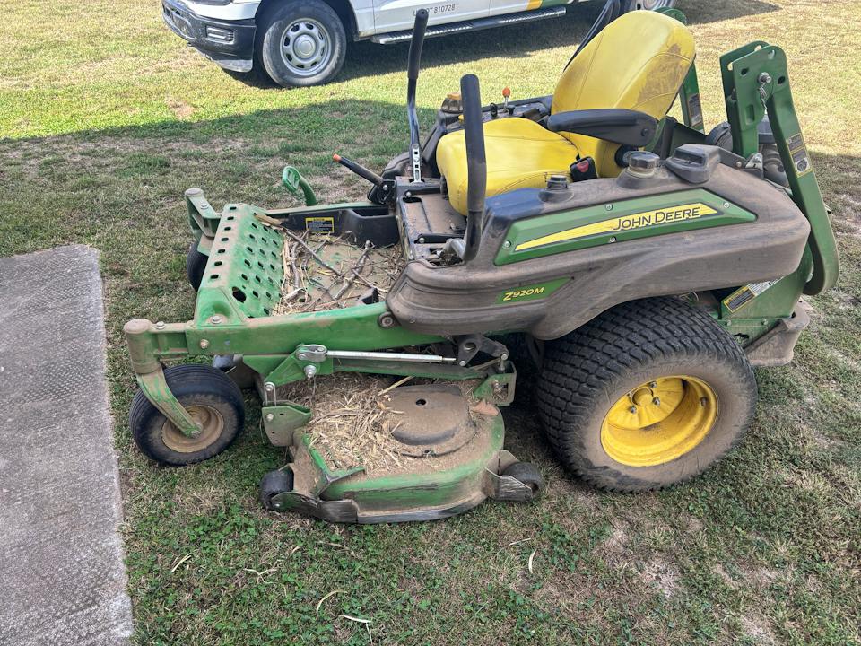 John Deere Z920M