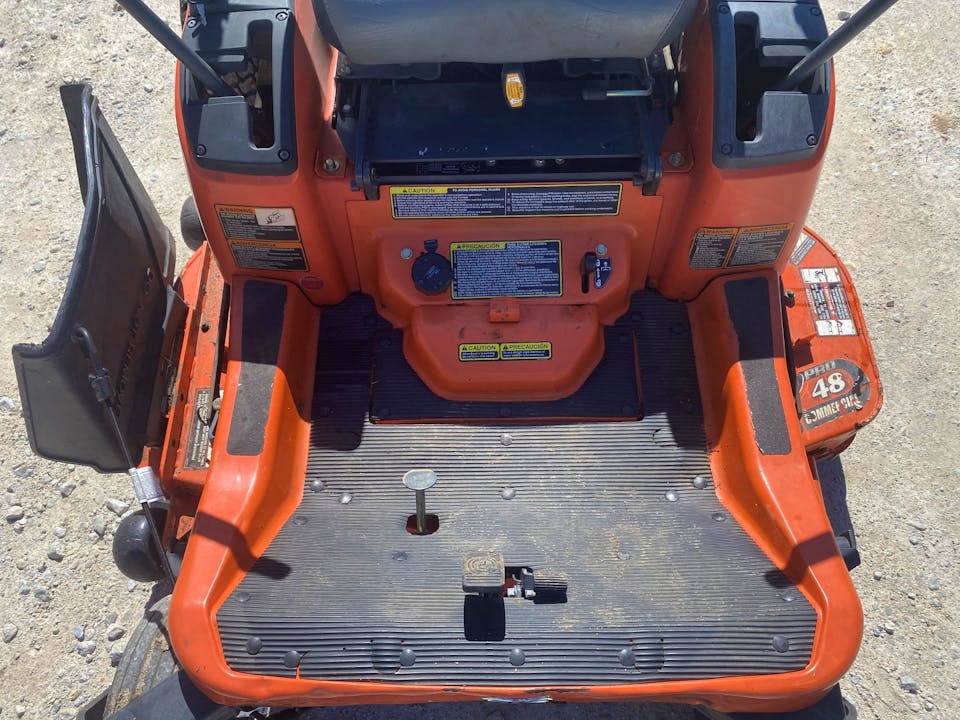 Kubota ZG222