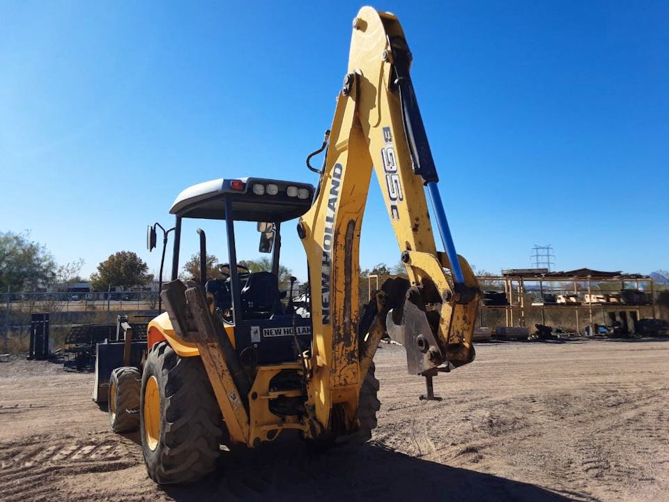 New Holland B95C