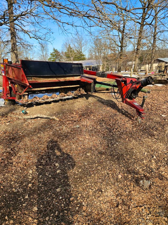 New Holland H7330