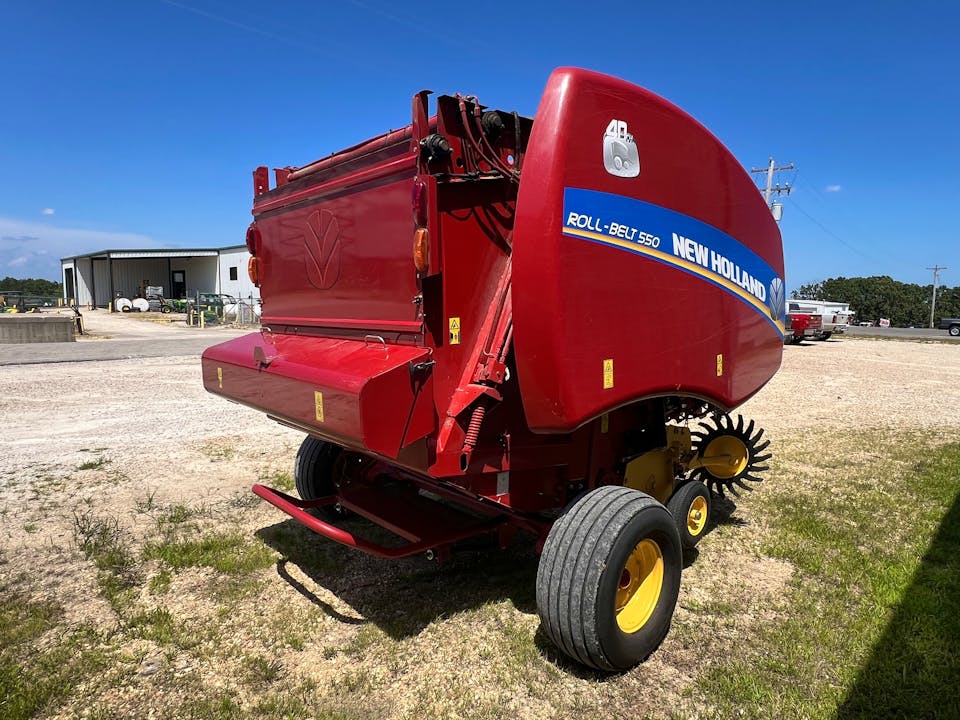 New Holland Rollbelt 550