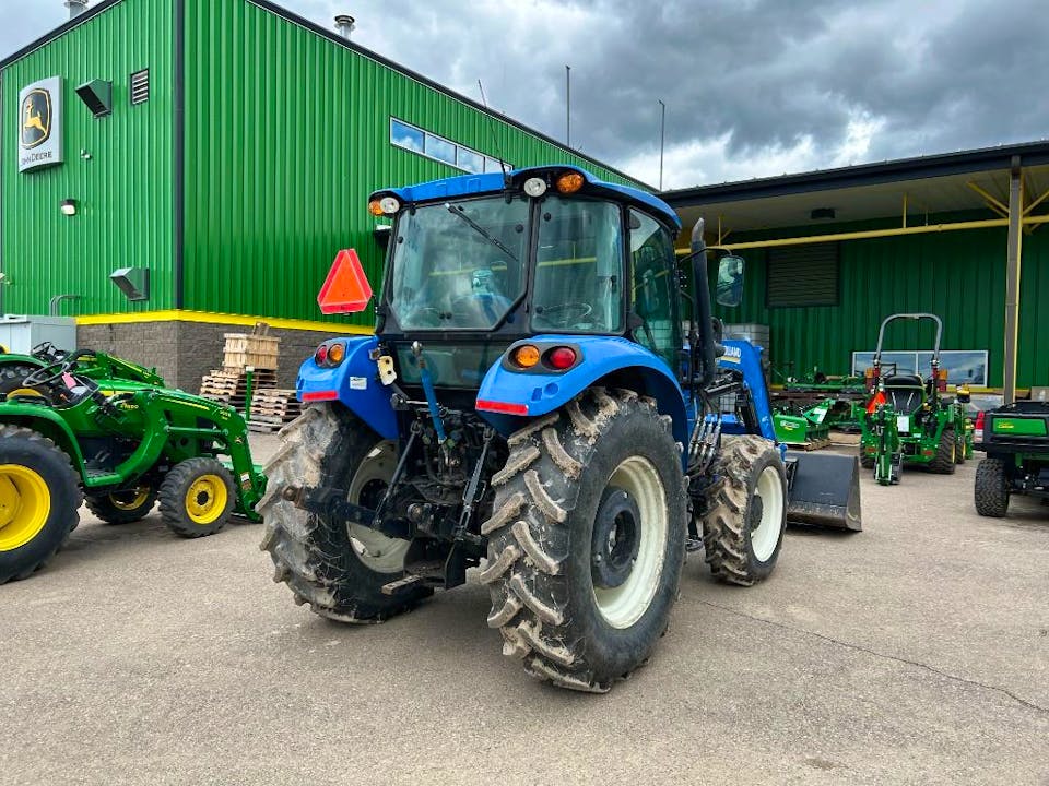 New Holland T4.75