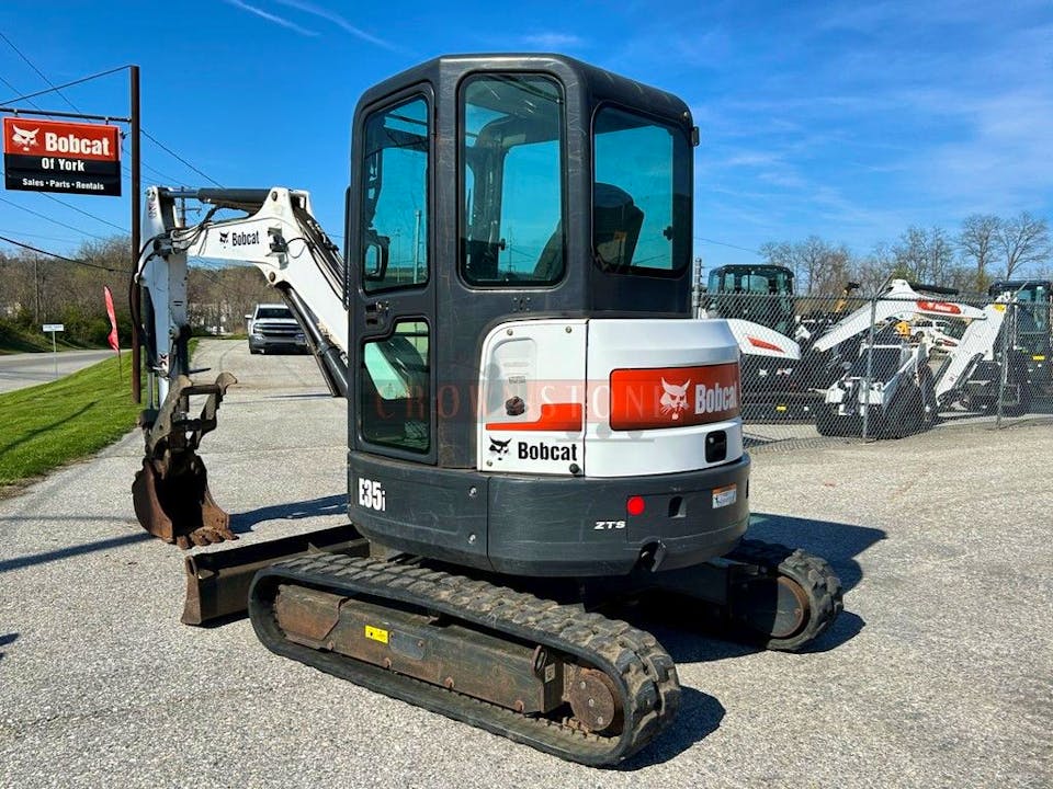Bobcat E35i