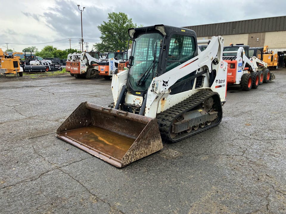 Bobcat T590