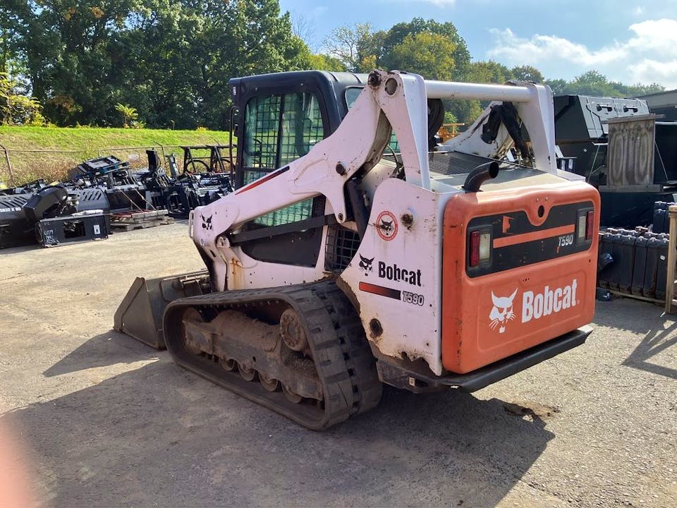 Bobcat T590