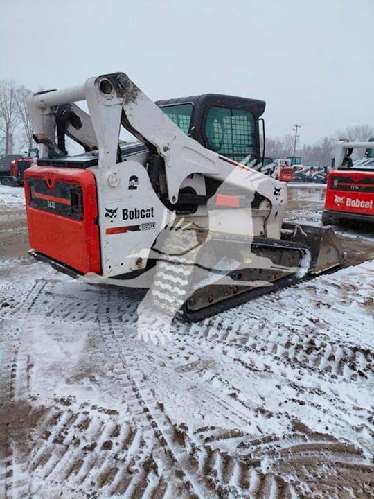 Bobcat T870
