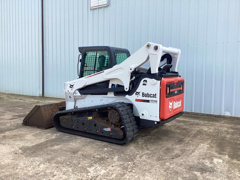 Bobcat T870
