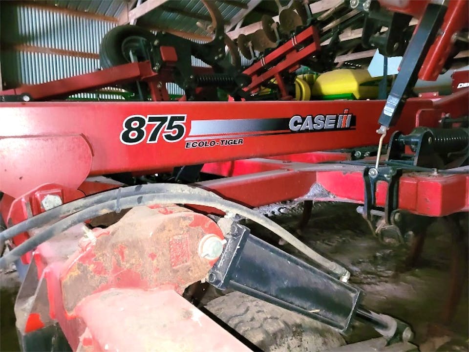 Case 875