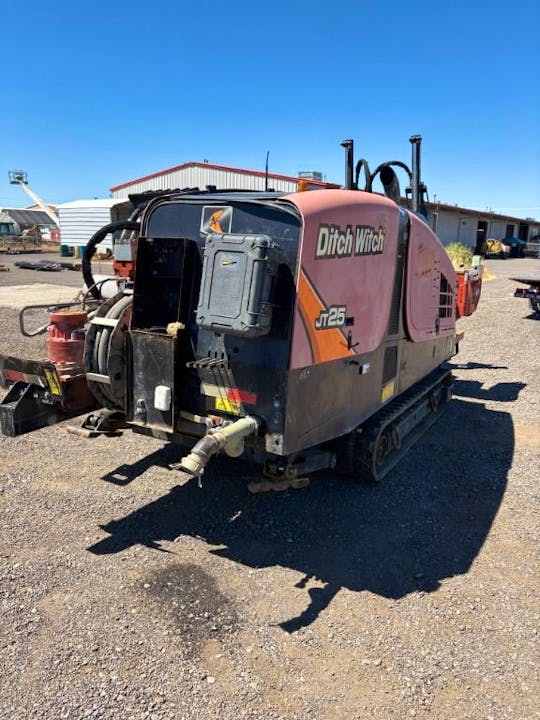 Ditch Witch JT25