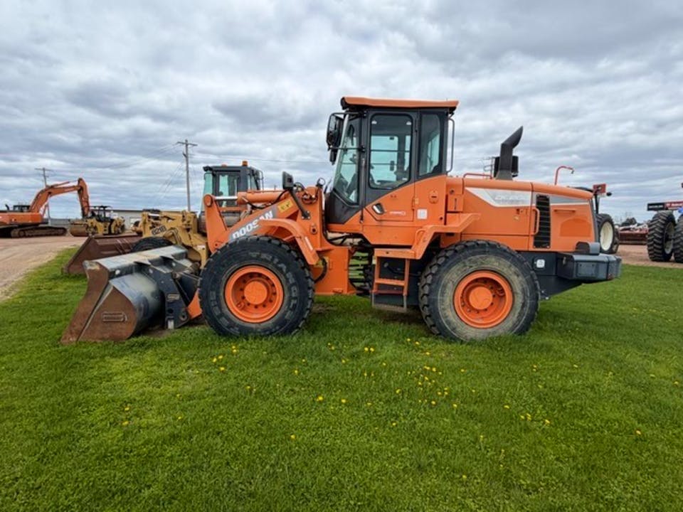 Doosan DL200-5