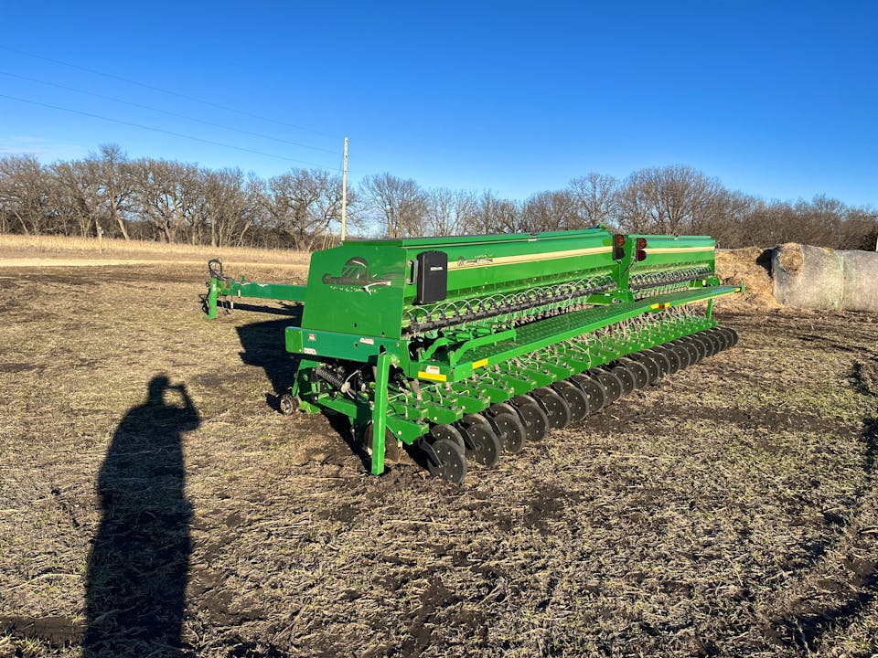 Great Plains 2S-2600HD