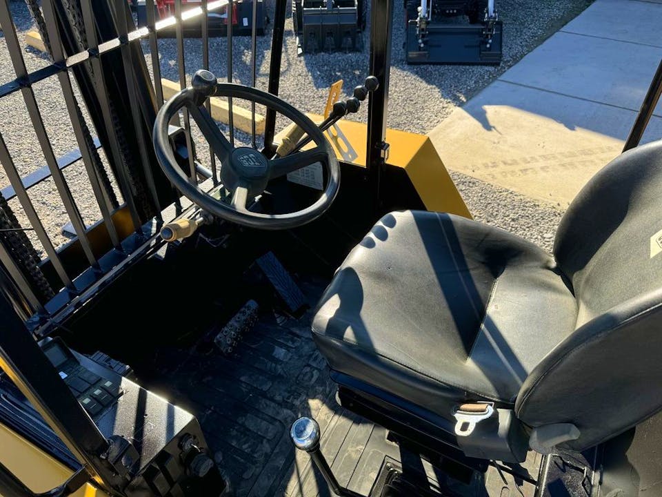 JCB 930