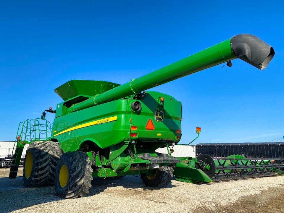 John Deere S680