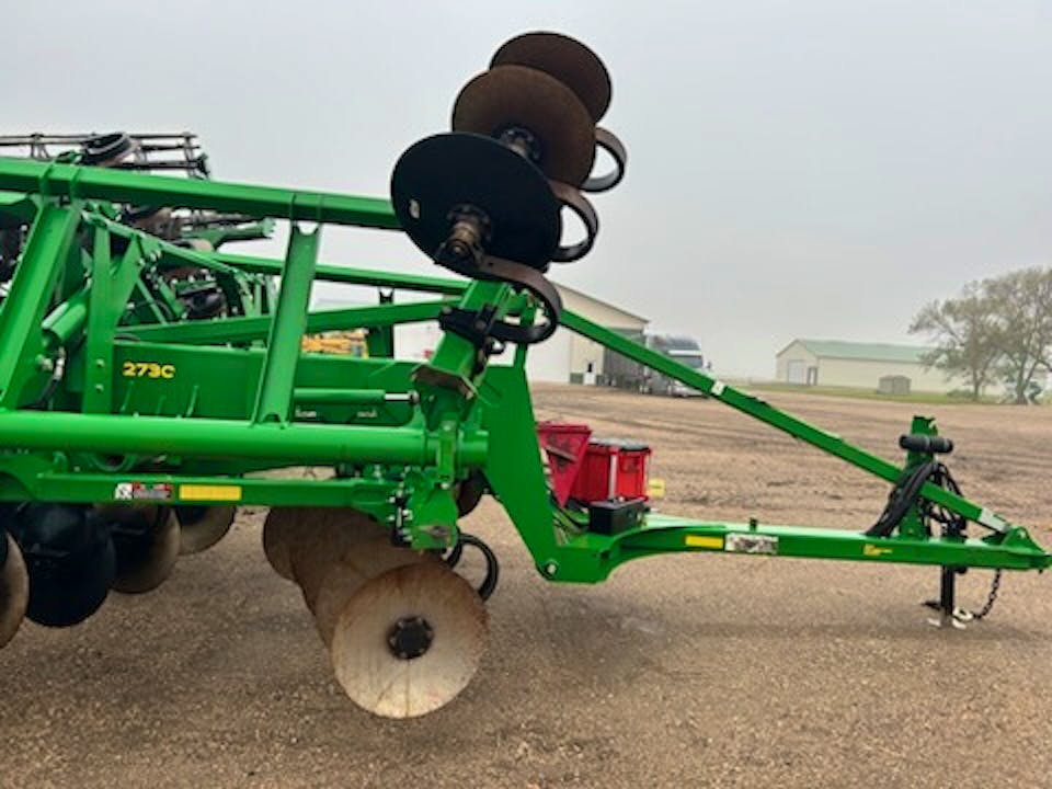 John Deere 2730