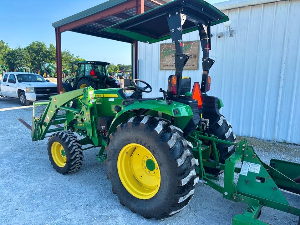 John Deere 4066R