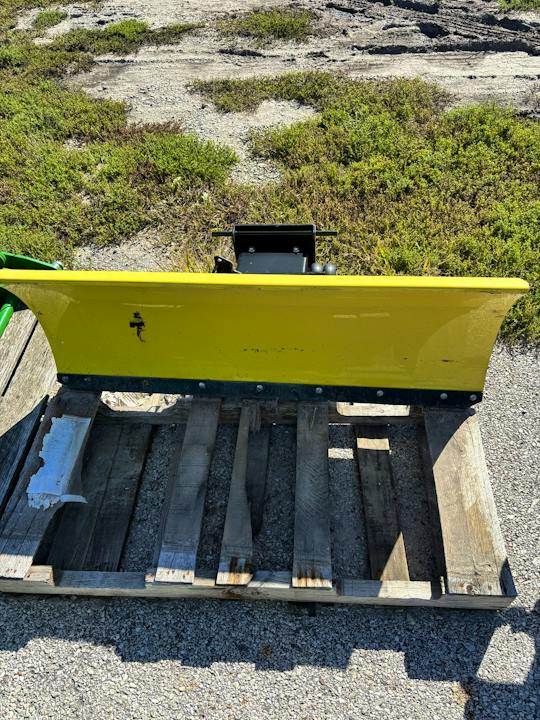 John Deere 48" BLADE