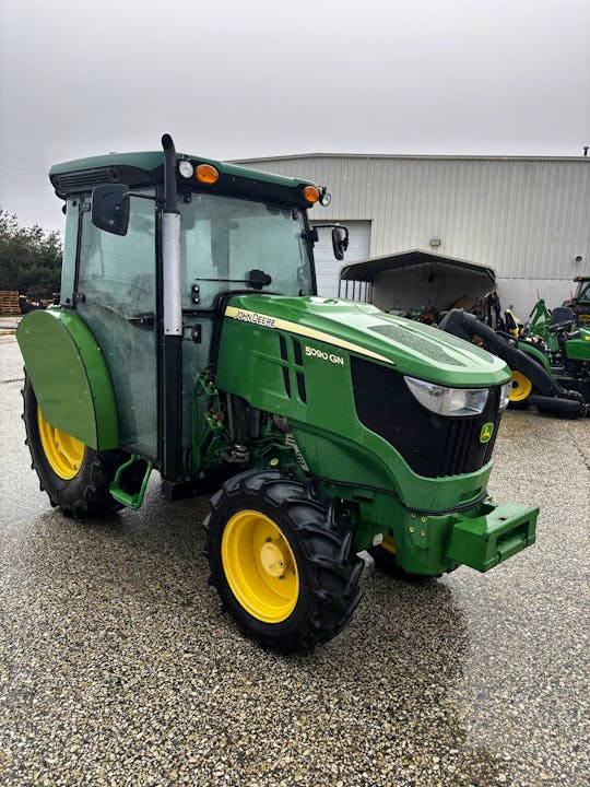 John Deere 5090GN