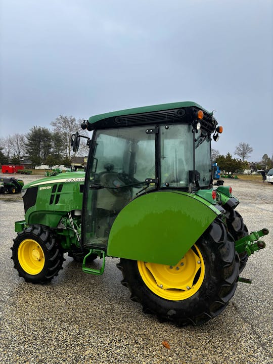 John Deere 5090GN