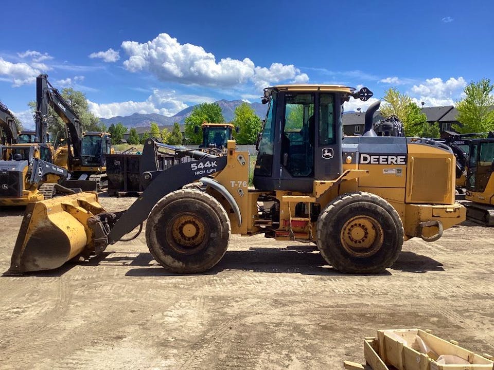 John Deere 544K