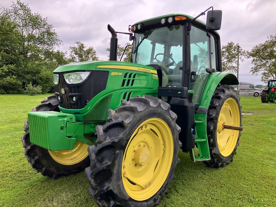 John Deere 6130M