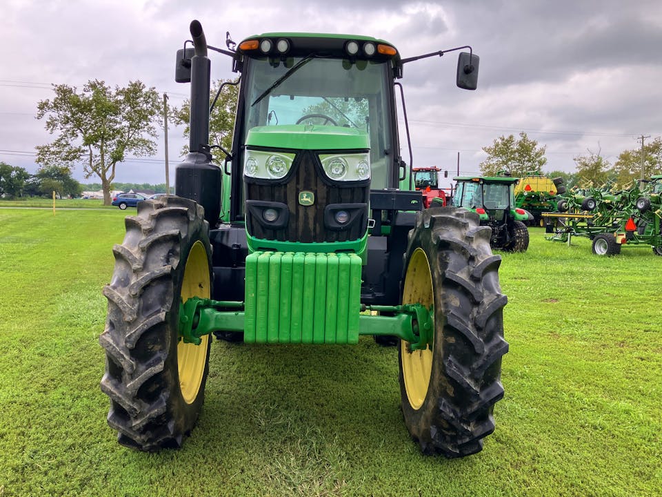 John Deere 6130M