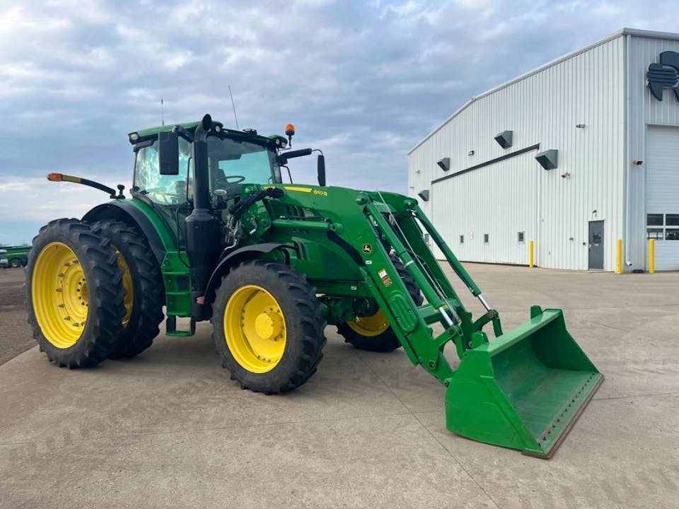 John Deere 6175R