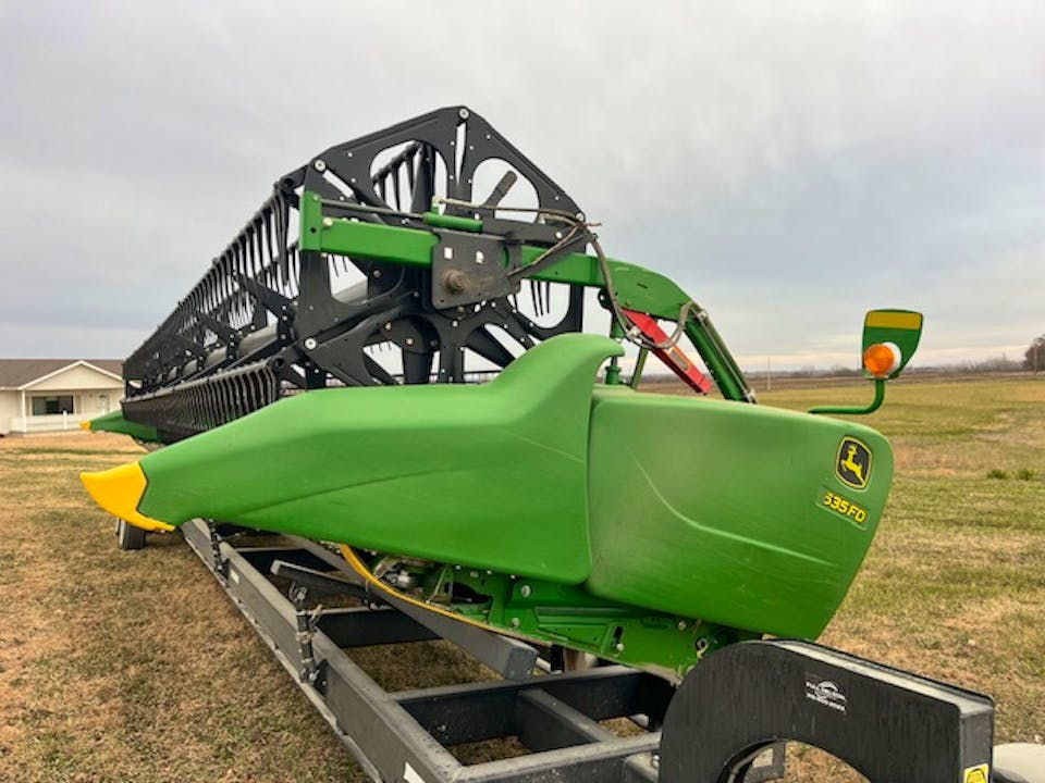 2016-john-deere-635fd-928288