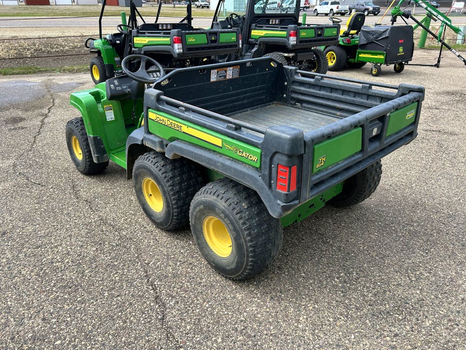 John Deere TH 6X4