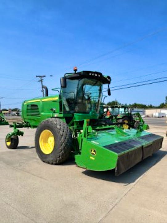 John Deere W235