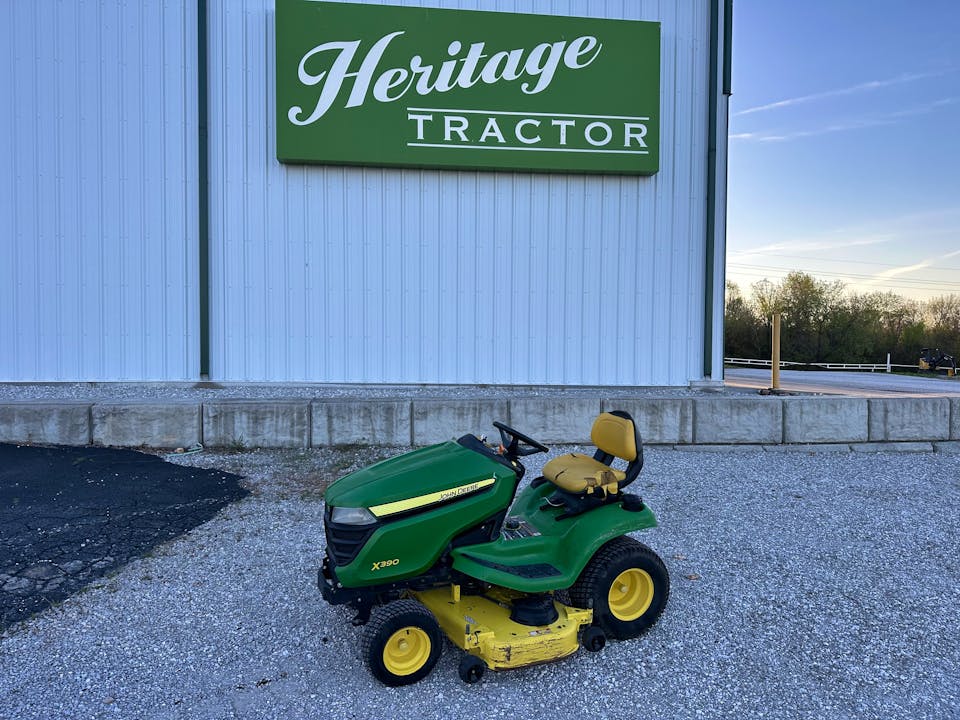 John Deere X390