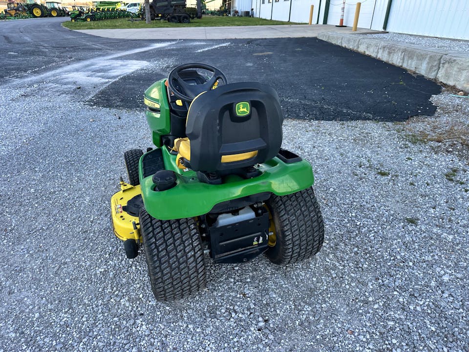 John Deere X390