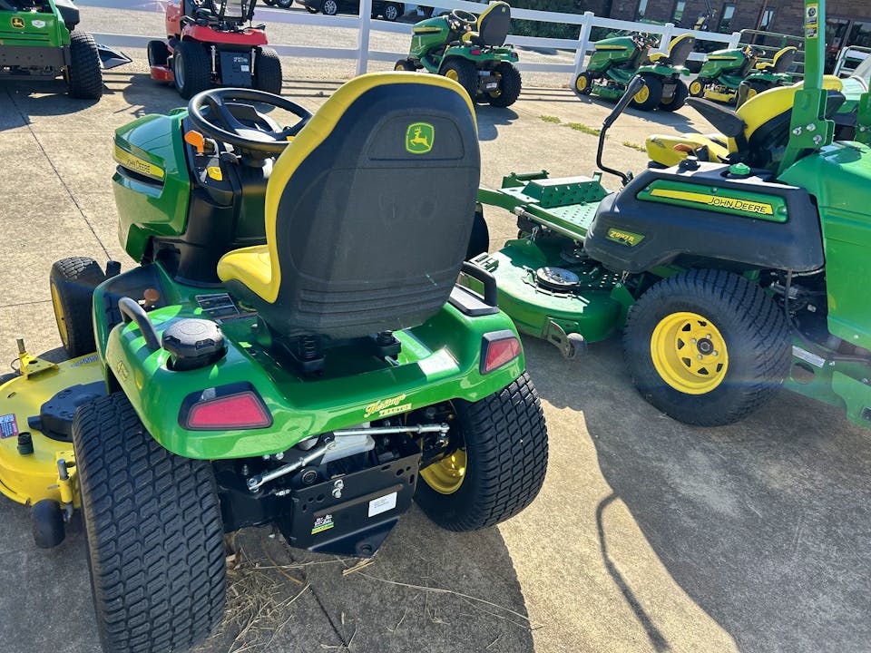 John Deere X584