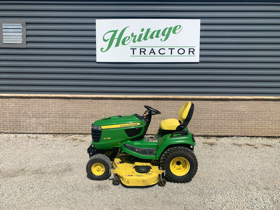 John Deere X730