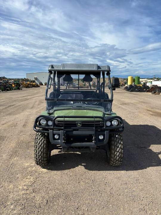 John Deere XUV825I S4