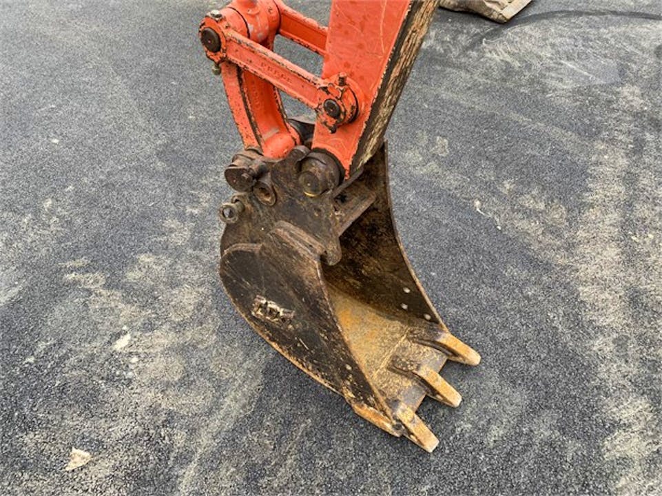 Kubota U25