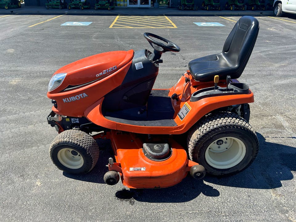 Kubota GR2120