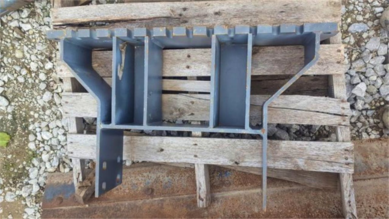 Kubota WEIGHT BRACKET