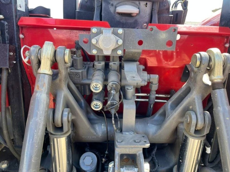 Massey Ferguson 4709