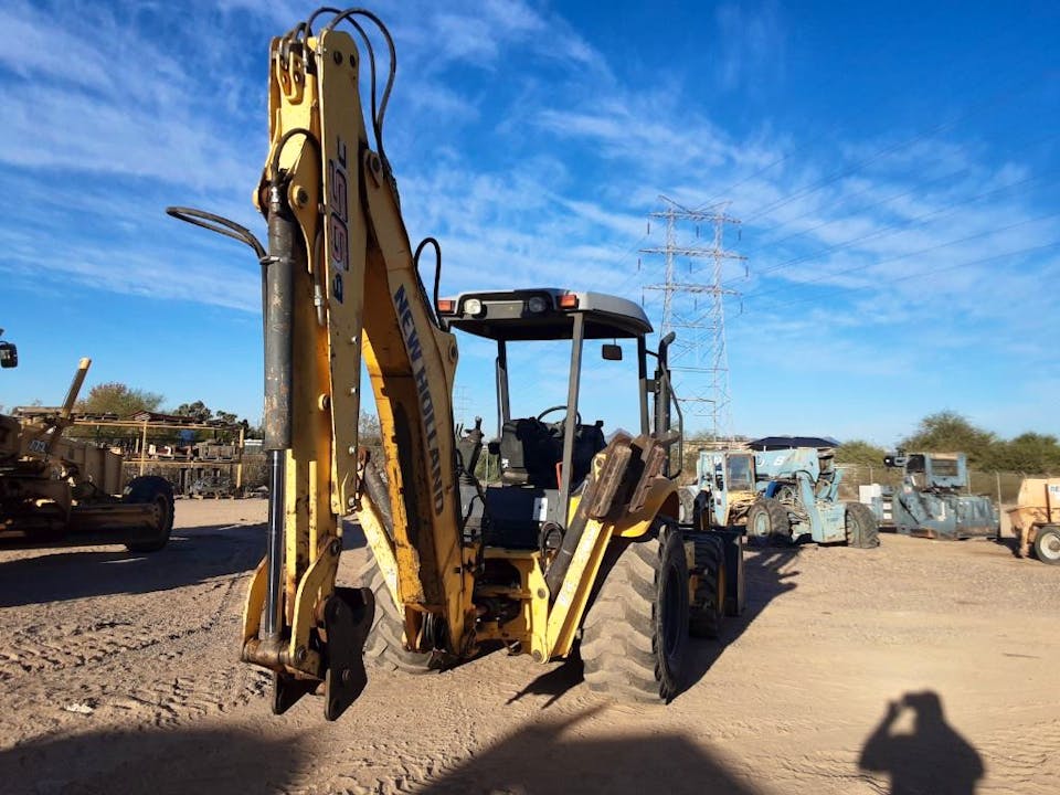 New Holland B95C