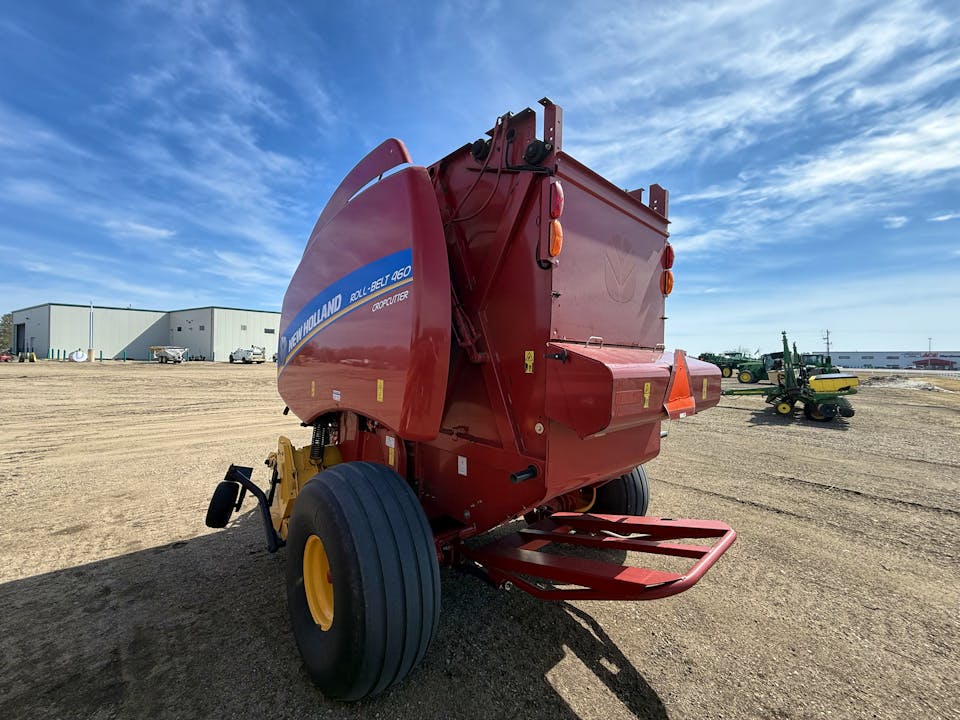 New Holland Rollbelt 460