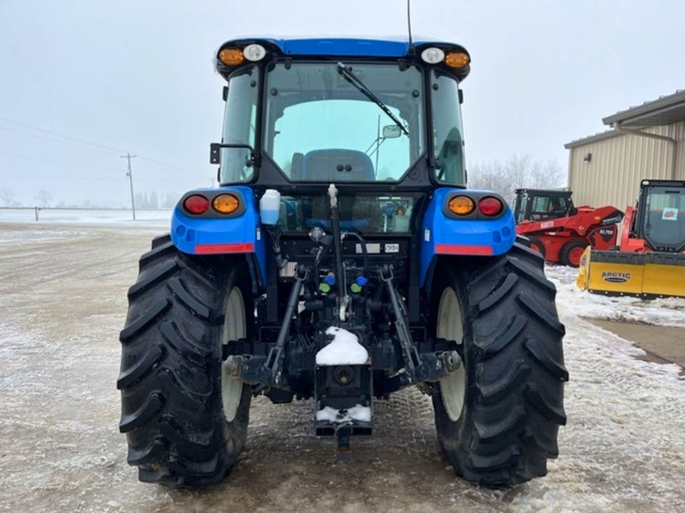New Holland T4.100