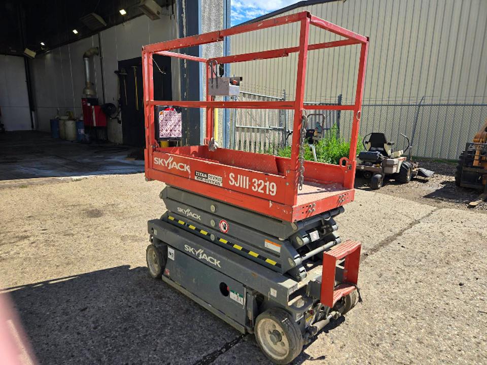 SKYJACK INC 3219