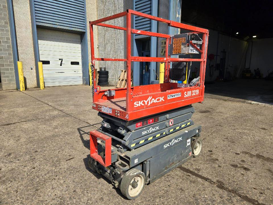 SKYJACK INC 3219
