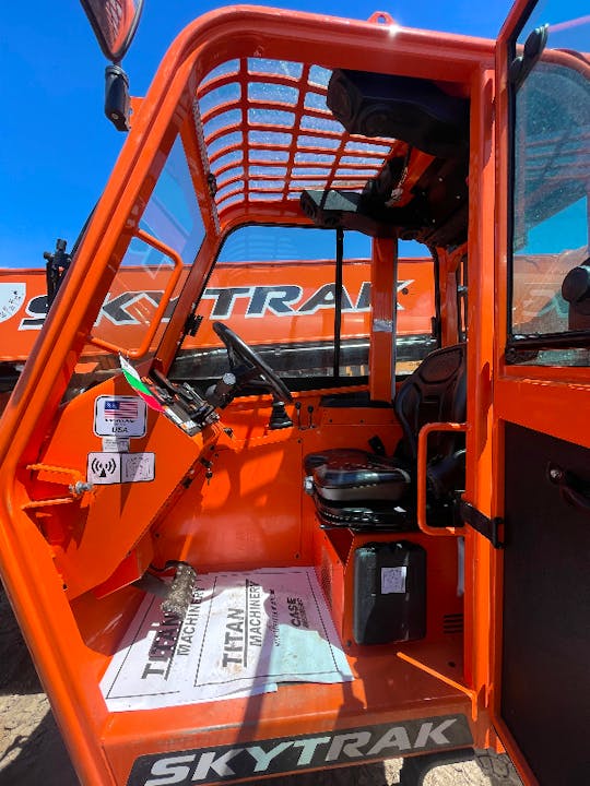 SKY TRAK 8042