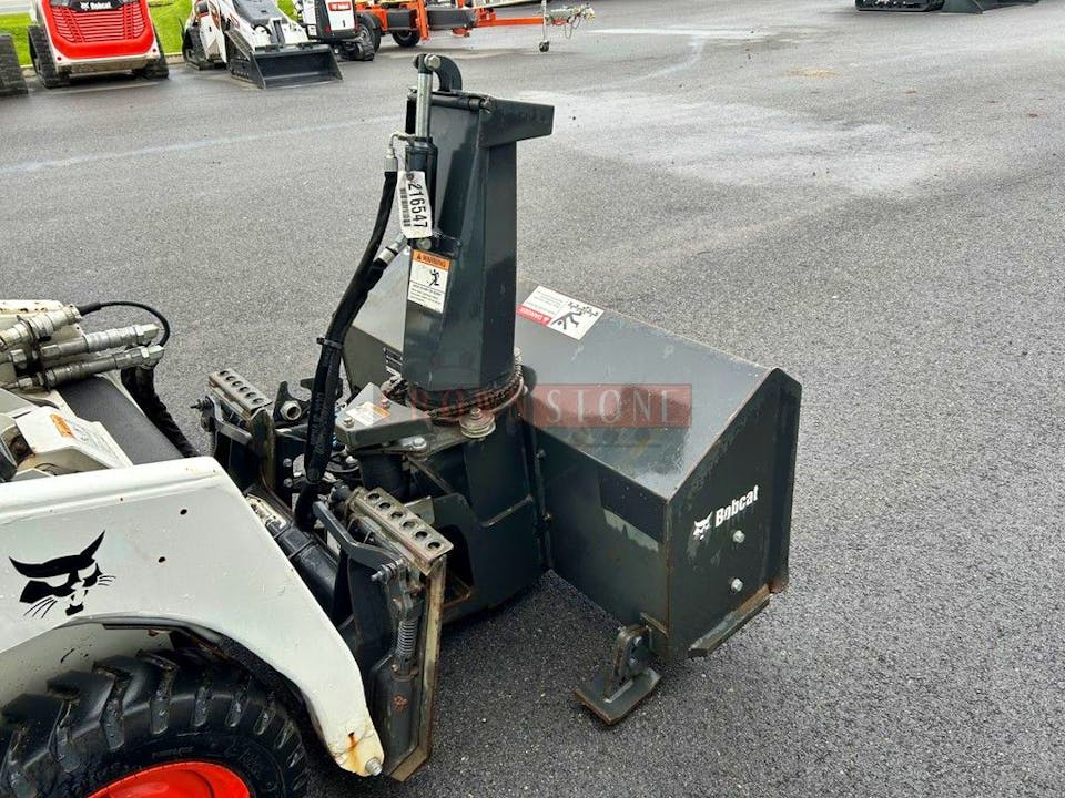Bobcat SB150 X 48 SNOWBLOWER