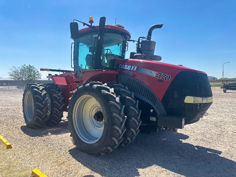 CASE IH 370