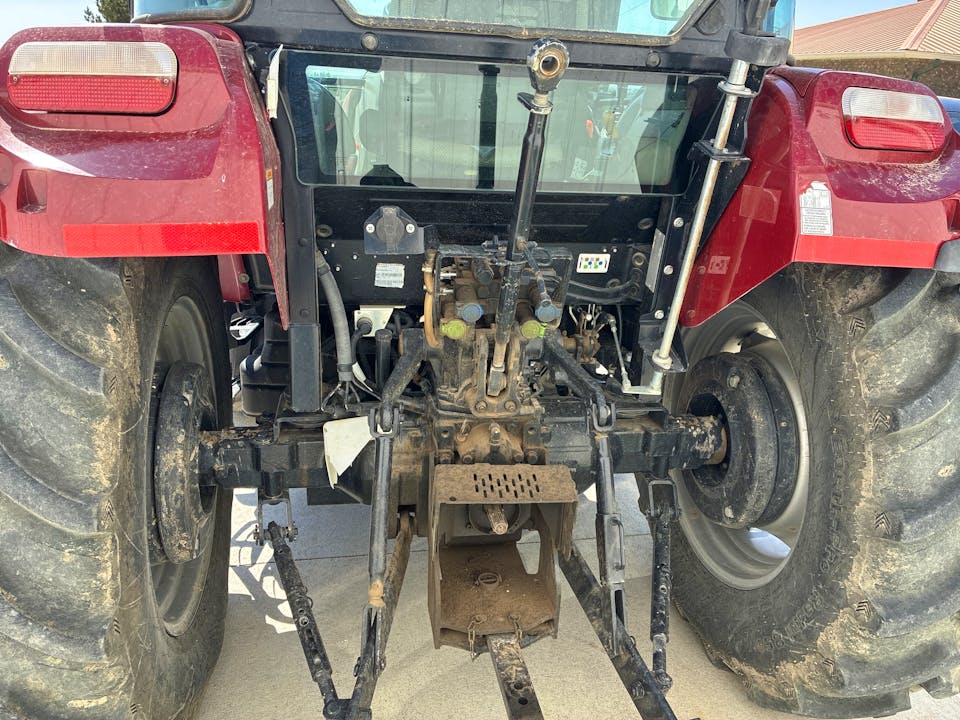 Case Farmall 75C Ankara